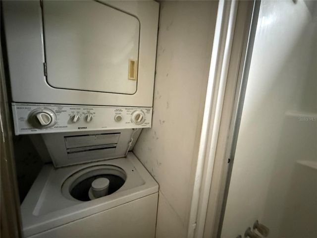 231 ST GEORGE DRIVE, Davenport, FL 33837