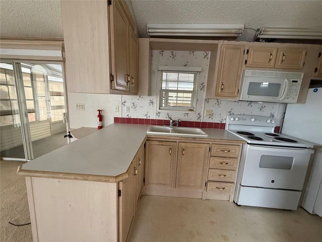 231 ST GEORGE DRIVE, Davenport, FL 33837