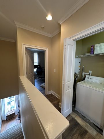 2114 Acklen Ave Apt 305, Nashville, TN 37212