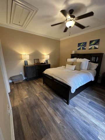 2114 Acklen Ave Apt 305, Nashville, TN 37212