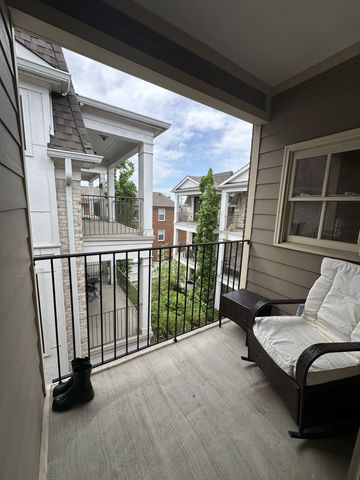 2114 Acklen Ave Apt 305, Nashville, TN 37212
