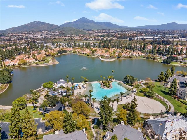 795 Brookstone Road 102, Chula Vista, CA 91913