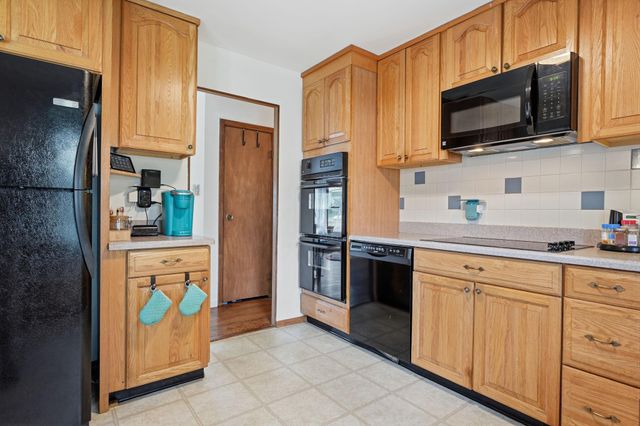 129 GREEN ST, Silverdale, PA 18962