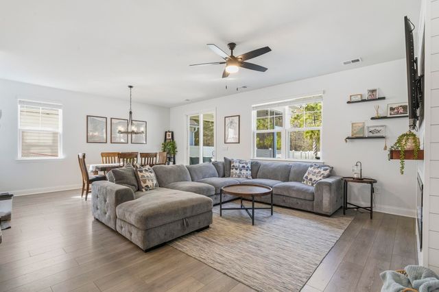 262 Calhoun Falls Dr., Myrtle Beach, SC 29579