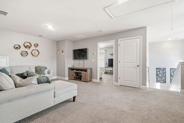 262 Calhoun Falls Dr., Myrtle Beach, SC 29579