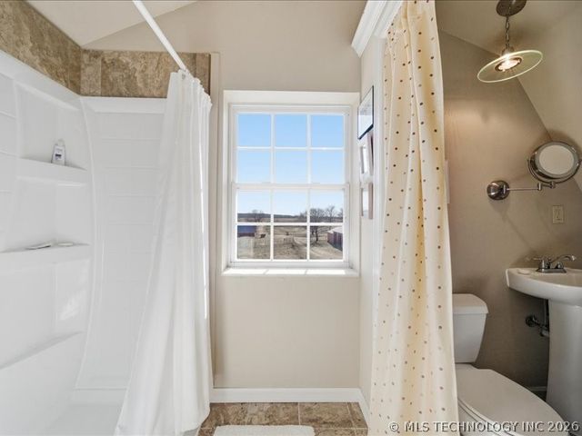 168 Murray Lane, Strang, OK 74367