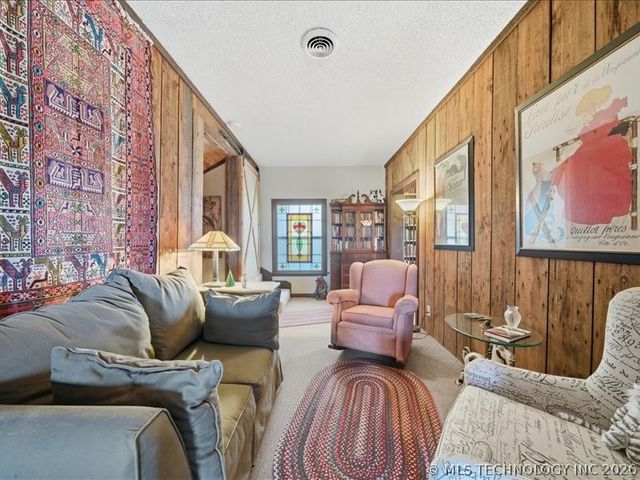 168 Murray Lane, Strang, OK 74367