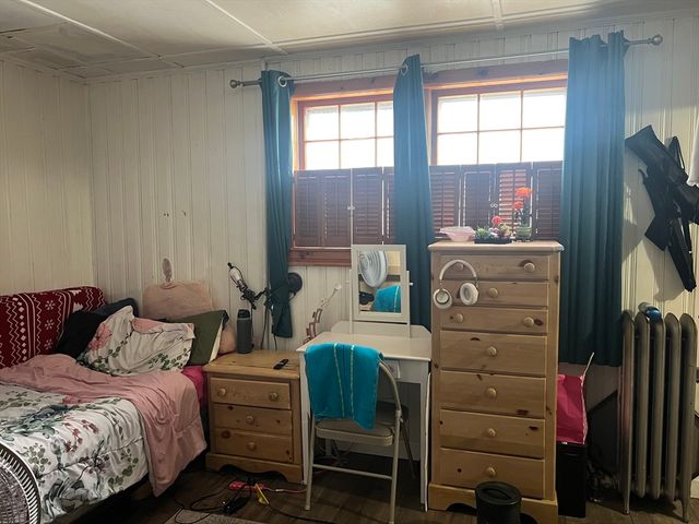 51 Exeter St, Fitchburg, MA 01420