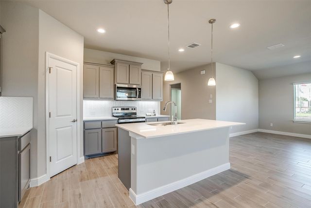 413 Alice Harney Road, Burleson, TX 76028