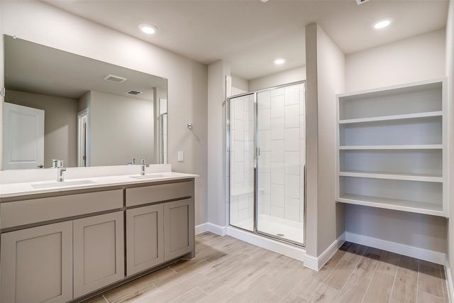 413 Alice Harney Road, Burleson, TX 76028