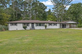 1563 Rockbridge Road, Stone Mountain, GA 30087