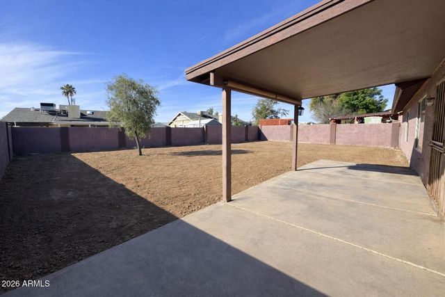 5610 N 74TH Avenue, Glendale, AZ 85303