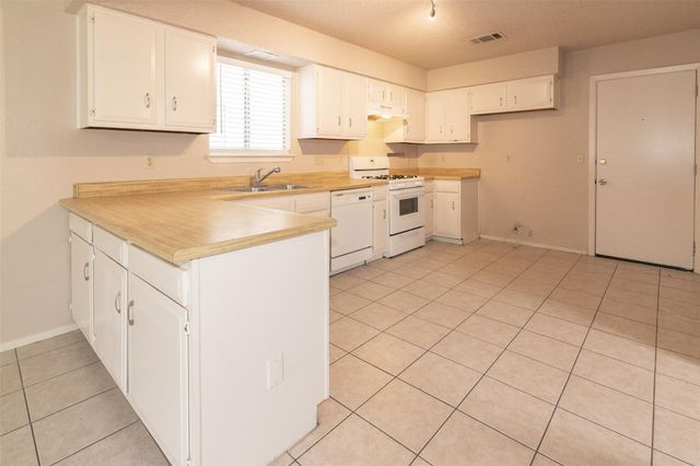 3312 Galesburg DR, Austin, TX 78745