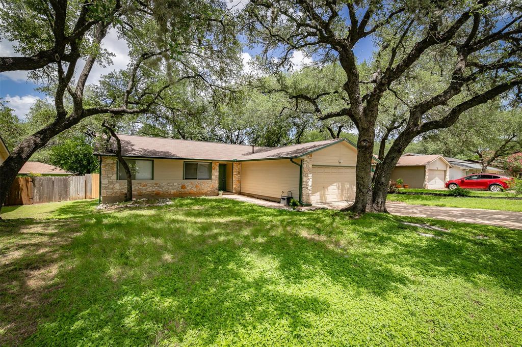 3312 Galesburg DR, Austin, TX 78745