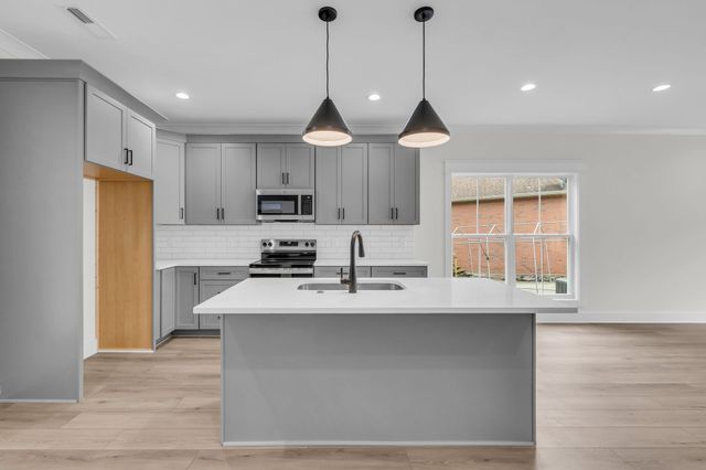 416 Mountain View Ct, Smyrna, TN 37167