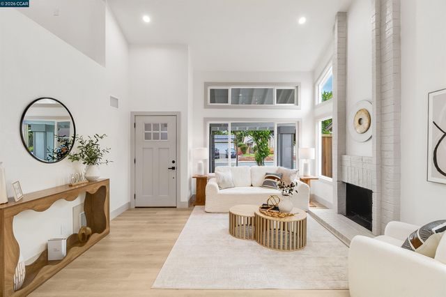 2244 Grouse Way, Union City, CA 94587