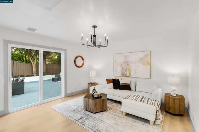 2244 Grouse Way, Union City, CA 94587