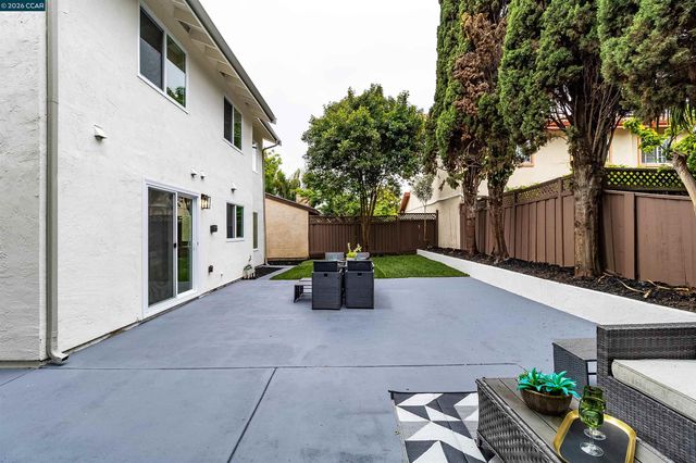2244 Grouse Way, Union City, CA 94587