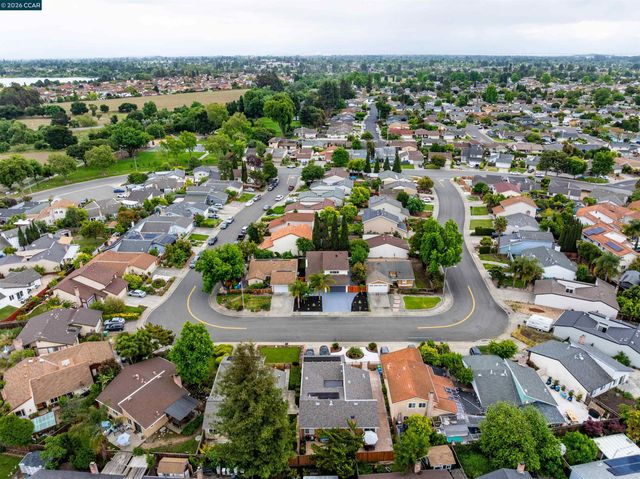 2244 Grouse Way, Union City, CA 94587