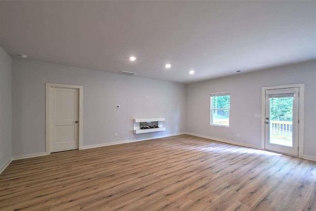 135 Post Oak Drive, Jackson, GA 30233