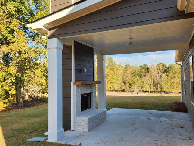 135 Post Oak Drive, Jackson, GA 30233