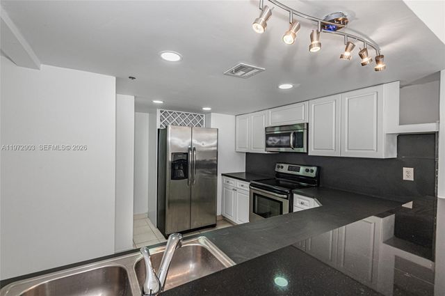 555 NE 15th St 603, Miami, FL 33132