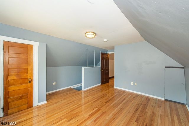 411 Berkeley Ave, Bloomfield Twp., NJ 07003