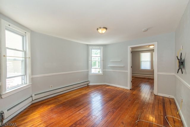 411 Berkeley Ave, Bloomfield Twp., NJ 07003
