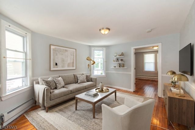 411 Berkeley Ave, Bloomfield Twp., NJ 07003