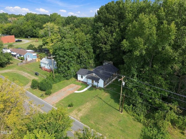 1621 N Park Avenue, Burlington, NC 27217