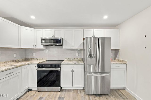 1621 N Park Avenue, Burlington, NC 27217