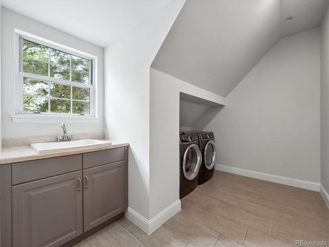 7332 S Ivanhoe Court, Centennial, CO 80112