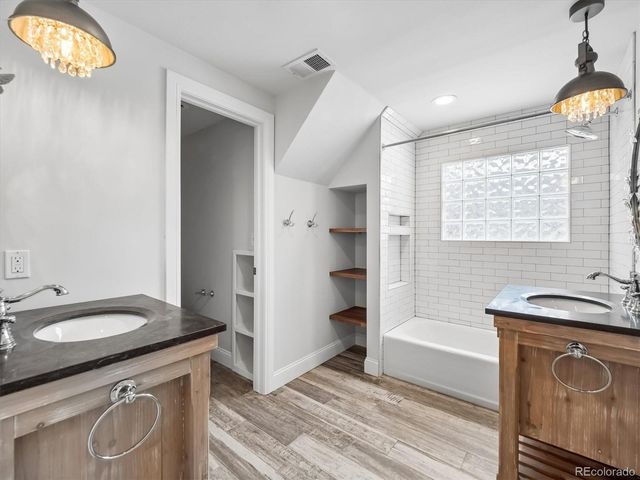 7332 S Ivanhoe Court, Centennial, CO 80112
