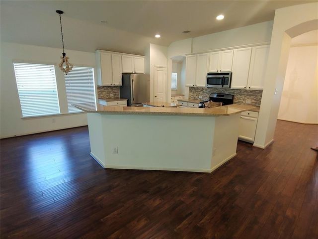 3122 Crescent Oaks Park Lane, Spring, TX 77386