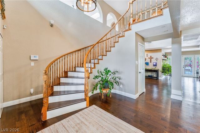 542 Radwick Drive, Las Vegas, NV 89110