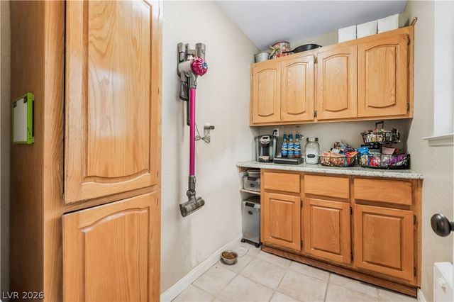 542 Radwick Drive, Las Vegas, NV 89110