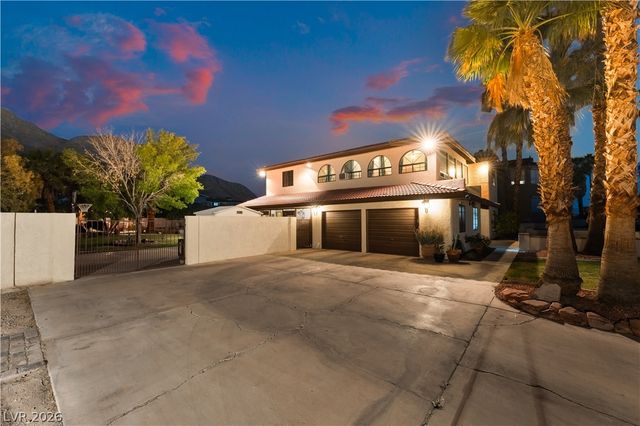 542 Radwick Drive, Las Vegas, NV 89110