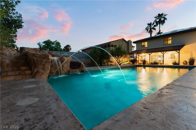 542 Radwick Drive, Las Vegas, NV 89110