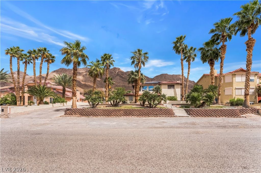 542 Radwick Drive, Las Vegas, NV 89110