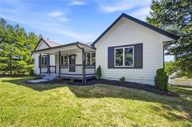 17409 Baxter Road, Lawson, MO 64062