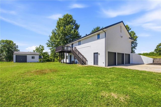 17409 Baxter Road, Lawson, MO 64062
