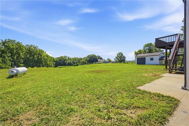 17409 Baxter Road, Lawson, MO 64062