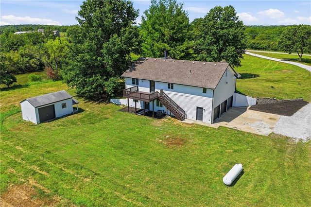 17409 Baxter Road, Lawson, MO 64062