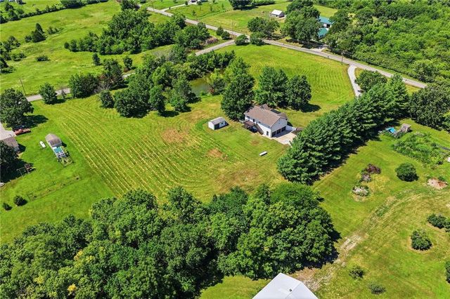 17409 Baxter Road, Lawson, MO 64062