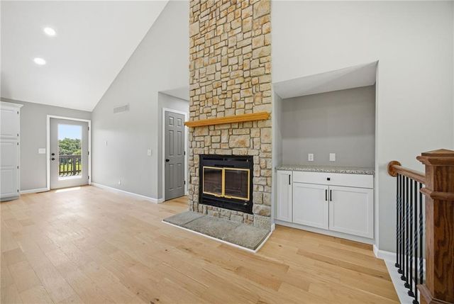 17409 Baxter Road, Lawson, MO 64062