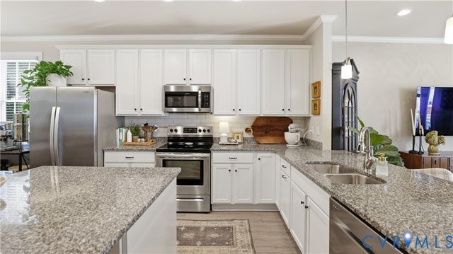 59 W Pilkington St, Richmond, VA 23225