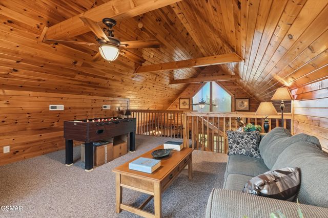 2028 Eagle Feather Drive, Sevierville, TN 37876