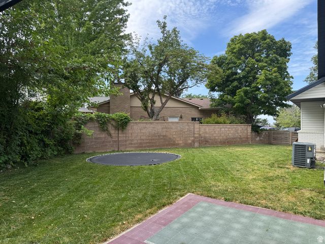 1986 N 100 E, Centerville, UT 84014