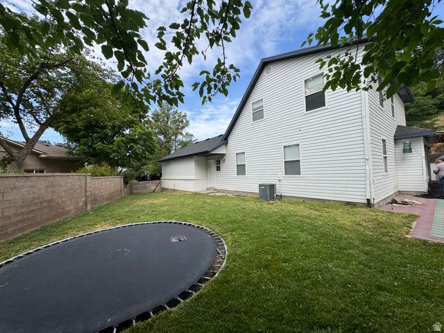 1986 N 100 E, Centerville, UT 84014