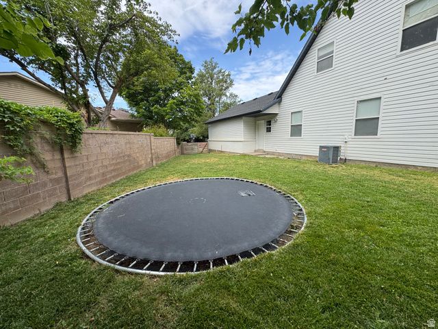 1986 N 100 E, Centerville, UT 84014